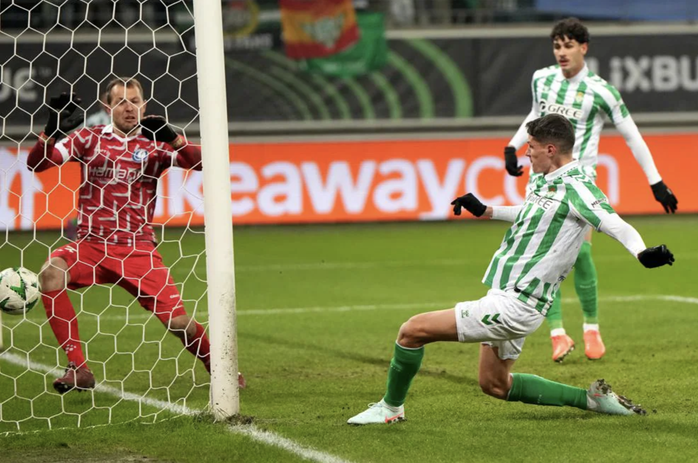 Antony tạo cảm hứng, Real Betis thắng tưng bừng Conference League- Ảnh 4. Antony tạo cảm hứng, Real Betis thắng tưng bừng Conference League- Ảnh 4.