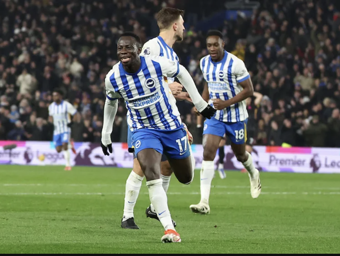 Chelsea thua thảm Brighton, nguy cơ văng khỏi top 4 Ngoại hạng Anh - Ảnh 5. Chelsea thua thảm Brighton, nguy cơ văng khỏi top 4 Ngoại hạng Anh - Ảnh 5.