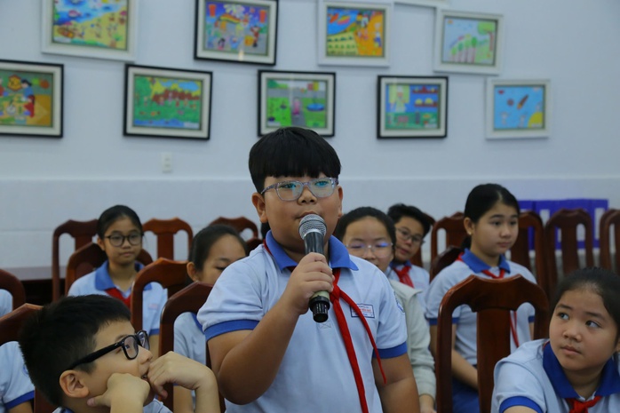 Ở ngôi trường học sinh được đề xuất thực đơn bữa trưa, tự thiết kế bìa vở- Ảnh 1. Ở ngôi trường học sinh được đề xuất thực đơn bữa trưa, tự thiết kế bìa vở- Ảnh 1.
