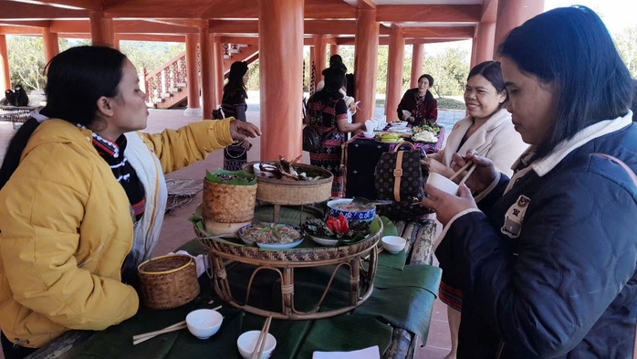 A Sầu thay da đổi thịt- Ảnh 5. A Sầu thay da đổi thịt- Ảnh 5.