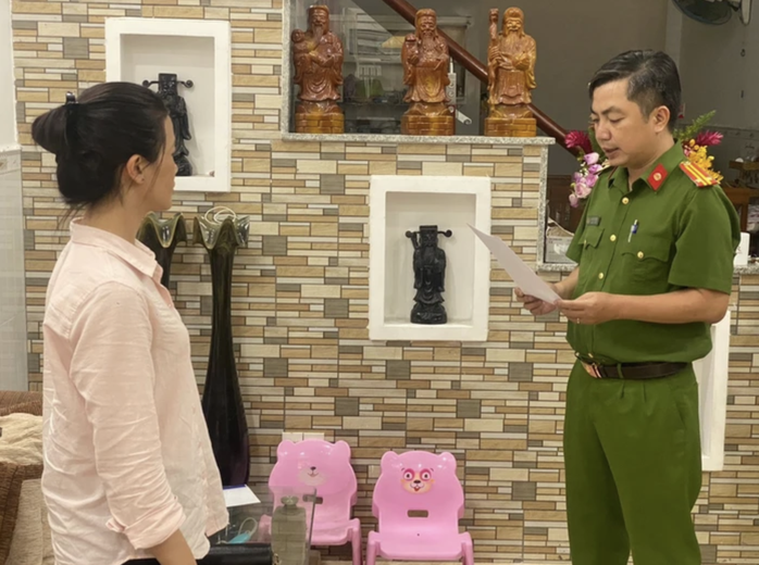 Hai trợ lý của bà Nguyễn Phương Hằng ra tù trước thời hạn- Ảnh 2. Hai trợ lý của bà Nguyễn Phương Hằng ra tù trước thời hạn- Ảnh 2.