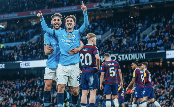 Tân binh Marmoush lập hat-trick, Man City đại thắng Newcastle vào Top 4- Ảnh 7. Tân binh Marmoush lập hat-trick, Man City đại thắng Newcastle vào Top 4- Ảnh 7.