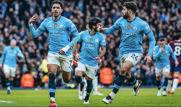 Tân binh Marmoush lập hat-trick, Man City đại thắng Newcastle vào Top 4- Ảnh 3. Tân binh Marmoush lập hat-trick, Man City đại thắng Newcastle vào Top 4- Ảnh 3.