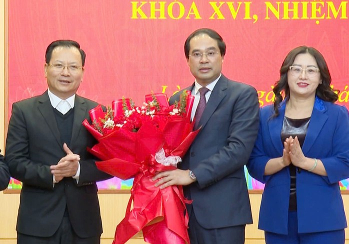 Lào Cai có tân Bí thư thư Tỉnh ủy 48 tuổi- Ảnh 1. Lào Cai có tân Bí thư thư Tỉnh ủy 48 tuổi- Ảnh 1.