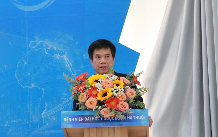 Hơn 300 đại biểu tham dự hội nghị khoa học tại Bệnh viện Đại học Y dược Buôn Ma Thuột- Ảnh 2. Hơn 300 đại biểu tham dự hội nghị khoa học tại Bệnh viện Đại học Y dược Buôn Ma Thuột- Ảnh 2.