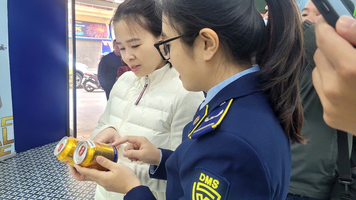 Tổng cục Quản lý thị trường sắp kết thúc nhiệm vụ, sẽ phát hiện hàng giả, hàng nhái thế nào?- Ảnh 1. Tổng cục Quản lý thị trường sắp kết thúc nhiệm vụ, sẽ phát hiện hàng giả, hàng nhái thế nào?- Ảnh 1.
