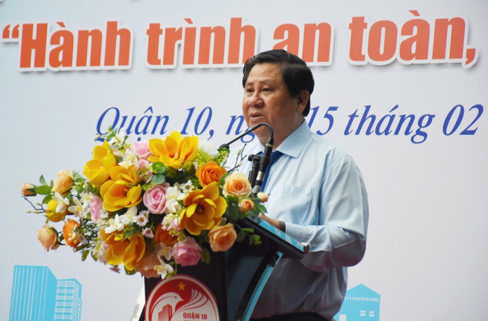 Quận 10 - TP HCM ra quân thực hiện Năm An toàn giao thông 2025- Ảnh 3. Quận 10 - TP HCM ra quân thực hiện Năm An toàn giao thông 2025- Ảnh 3.