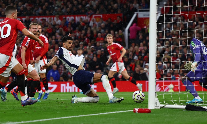 Soi tỉ số trận Tottenham – Manchester United: "Quỷ đỏ" run rẩy ở London?- Ảnh 1. Soi tỉ số trận Tottenham – Manchester United: "Quỷ đỏ" run rẩy ở London?- Ảnh 1.