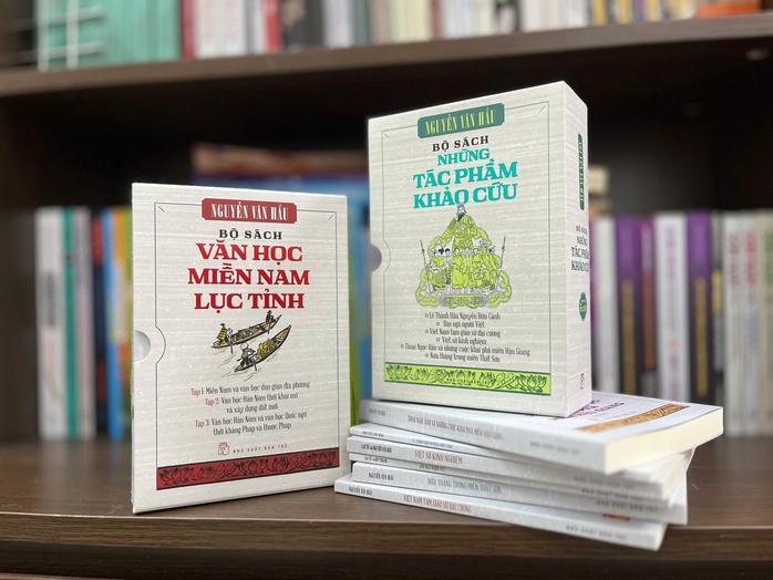 Ra mắt bộ sách khảo cứu của tác giả Nguyễn Văn Hầu- Ảnh 1. Ra mắt bộ sách khảo cứu của tác giả Nguyễn Văn Hầu- Ảnh 1.