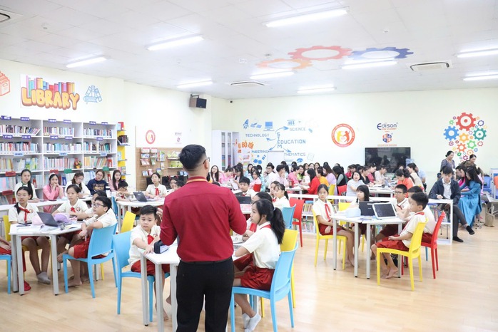 TP HCM xin ý kiến 2 bộ, liên quan quyết định trường tiên tiến, hội nhập quốc tế- Ảnh 1. TP HCM xin ý kiến 2 bộ, liên quan quyết định trường tiên tiến, hội nhập quốc tế- Ảnh 1.