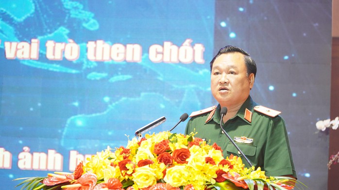 Quân khu 7 gặp mặt hơn 1.000 cán bộ cao cấp Quân đội nghỉ hưu, nghỉ công tác- Ảnh 2. Quân khu 7 gặp mặt hơn 1.000 cán bộ cao cấp Quân đội nghỉ hưu, nghỉ công tác- Ảnh 2.