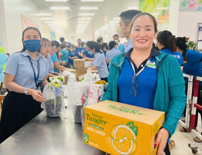 Thông tin bất ngờ về doanh nghiệp ở Bình Dương đãi 370 bàn tiệc- Ảnh 4. Thông tin bất ngờ về doanh nghiệp ở Bình Dương đãi 370 bàn tiệc- Ảnh 4.