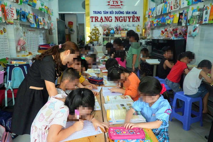TP HCM: Dạy thêm lách Thông tư 29, trung tâm bồi dưỡng văn hóa bị đóng cửa- Ảnh 1. TP HCM: Dạy thêm lách Thông tư 29, trung tâm bồi dưỡng văn hóa bị đóng cửa- Ảnh 1.