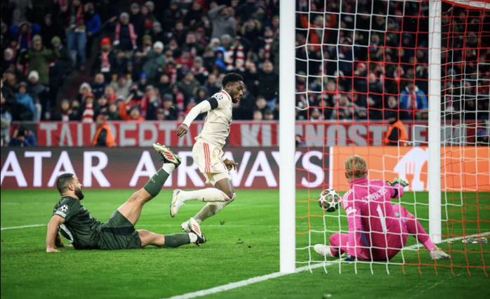 Hậu vệ hóa người hùng, Bayern Munich lách khe cửa hẹp vào vòng 1/8 Champions League- Ảnh 2. Hậu vệ hóa người hùng, Bayern Munich lách khe cửa hẹp vào vòng 1/8 Champions League- Ảnh 2.