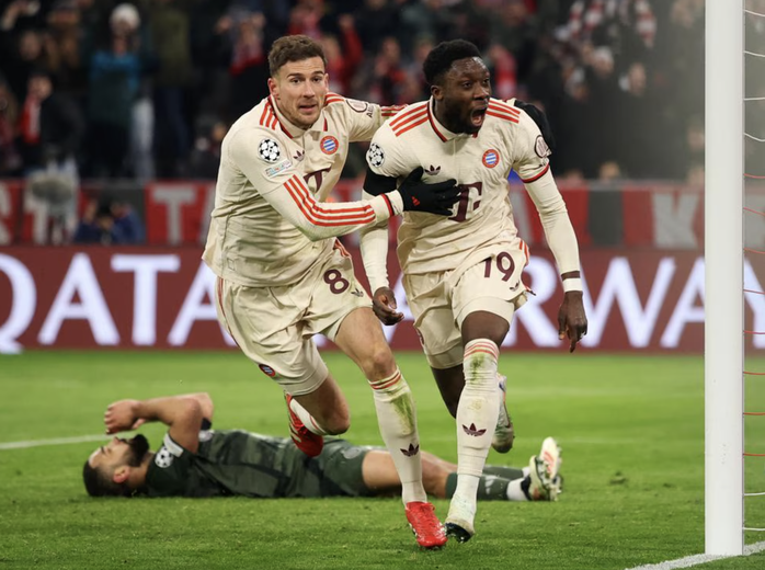Hậu vệ hóa người hùng, Bayern Munich lách khe cửa hẹp vào vòng 1/8 Champions League- Ảnh 3. Hậu vệ hóa người hùng, Bayern Munich lách khe cửa hẹp vào vòng 1/8 Champions League- Ảnh 3.
