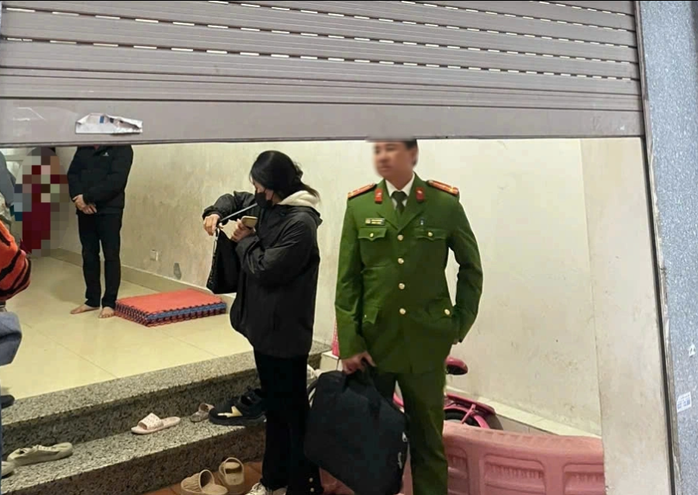 Vụ bé gái 5 tháng tuổi tử vong bất thường: Lời khai ban đầu của người phụ nữ trông giữ- Ảnh 1. Vụ bé gái 5 tháng tuổi tử vong bất thường: Lời khai ban đầu của người phụ nữ trông giữ- Ảnh 1.