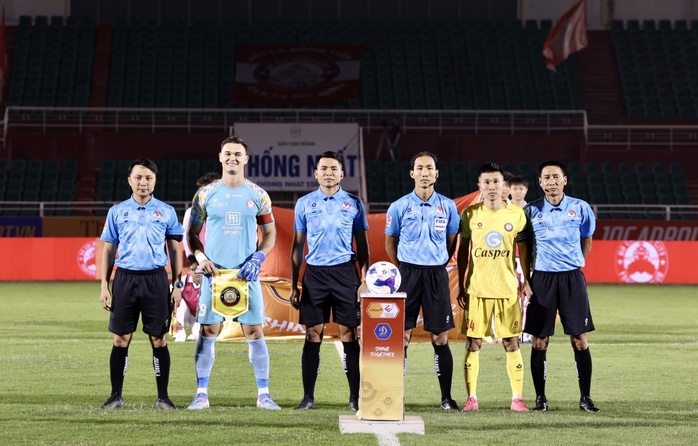 Trưởng Ban trọng tài VFF: Các quyết định của trọng tài V-League đều chuẩn xác- Ảnh 2. Trưởng Ban trọng tài VFF: Các quyết định của trọng tài V-League đều chuẩn xác- Ảnh 2.