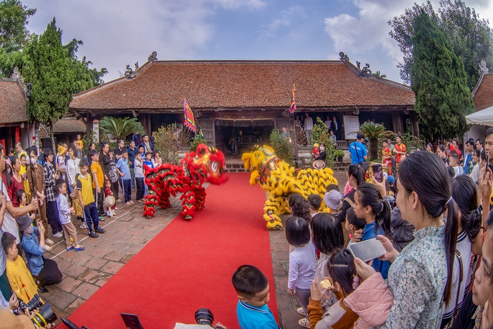 Cuộc thi viết "TẾT THỜI SỐ": Đón Tết cổ truyền thời công nghệ số- Ảnh 4. Cuộc thi viết "TẾT THỜI SỐ": Đón Tết cổ truyền thời công nghệ số- Ảnh 4.