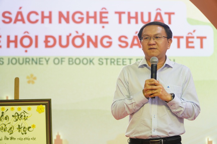 Lễ hội Đường Sách Tết Ất Tỵ 2025 thu hút trên 1 triệu lượt khách- Ảnh 4. Lễ hội Đường Sách Tết Ất Tỵ 2025 thu hút trên 1 triệu lượt khách- Ảnh 4.