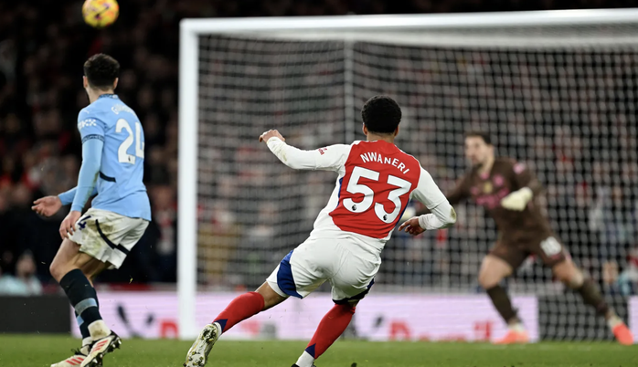 Pep Guardiola "chết đứng" khi Arsenal quật ngã Man City với tỉ số khó tin- Ảnh 7. Pep Guardiola "chết đứng" khi Arsenal quật ngã Man City với tỉ số khó tin- Ảnh 7.
