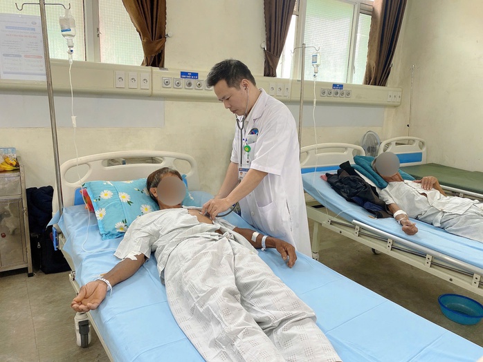 Kịp cứu người đàn ông 61 tuổi ở Quảng Nam gặp vận xui ngày giáp Tết- Ảnh 1. Kịp cứu người đàn ông 61 tuổi ở Quảng Nam gặp vận xui ngày giáp Tết- Ảnh 1.
