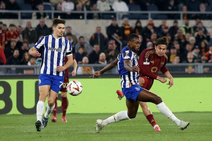 Porto gục ngã trước AS Roma, Ajax ngược dòng giành vé Europa League- Ảnh 2. Porto gục ngã trước AS Roma, Ajax ngược dòng giành vé Europa League- Ảnh 2.