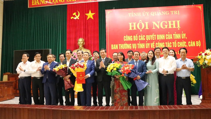Quảng Trị công bố quyết định về công tác cán bộ- Ảnh 2. Quảng Trị công bố quyết định về công tác cán bộ- Ảnh 2.