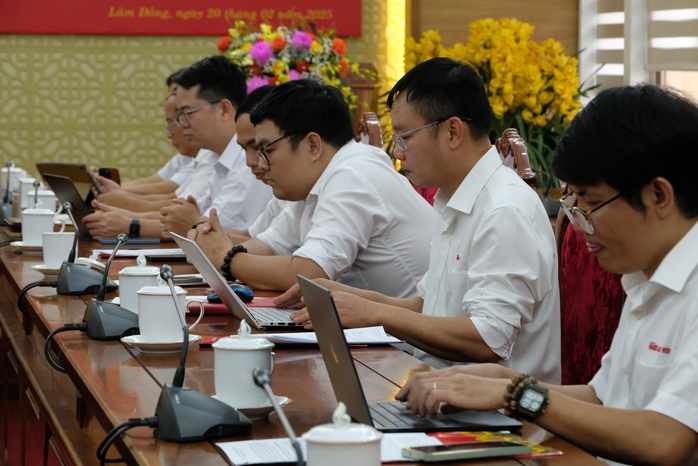Báo Người Lao Động ký kết hợp tác với tỉnh Lâm Đồng- Ảnh 5. Báo Người Lao Động ký kết hợp tác với tỉnh Lâm Đồng- Ảnh 5.