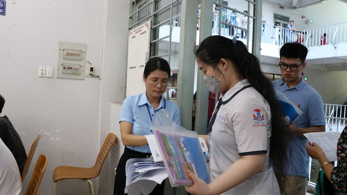 Sự thật lời mời gọi luyện thi đánh giá năng lực "cam kết bao đậu"- Ảnh 2. Sự thật lời mời gọi luyện thi đánh giá năng lực "cam kết bao đậu"- Ảnh 2.