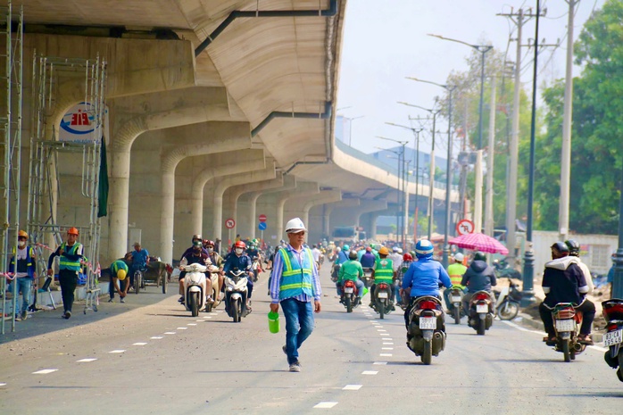 Khi nào con đường quan trọng với sân bay Tân Sơn Nhất thông xe?- Ảnh 1. Khi nào con đường quan trọng với sân bay Tân Sơn Nhất thông xe?- Ảnh 1.