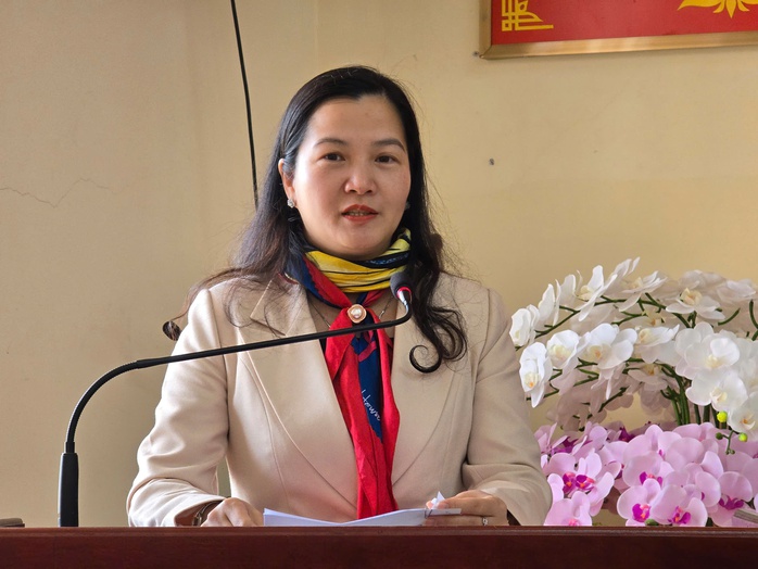 Chương trình "Tự hào cờ Tổ quốc" đến huyện Lạc Dương- Ảnh 7. Chương trình "Tự hào cờ Tổ quốc" đến huyện Lạc Dương- Ảnh 7.