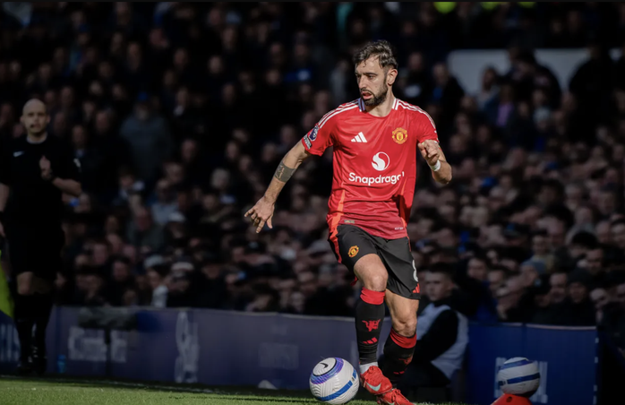 Man United ngược dòng, cầm hòa Everton tại Goodison Park- Ảnh 4. Man United ngược dòng, cầm hòa Everton tại Goodison Park- Ảnh 4.