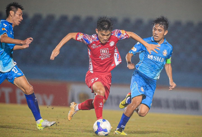 Highlight CLB TP HCM thoát thua nhờ ngoại binh- Ảnh 1. Highlight CLB TP HCM thoát thua nhờ ngoại binh- Ảnh 1.