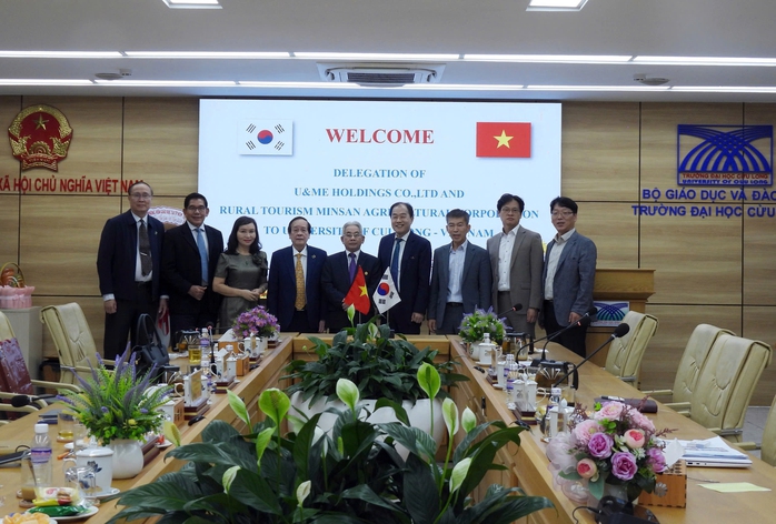 Trường ĐH Cửu Long đẩy mạnh đào tạo khoa học sức khỏe- Ảnh 1. Trường ĐH Cửu Long đẩy mạnh đào tạo khoa học sức khỏe- Ảnh 1.