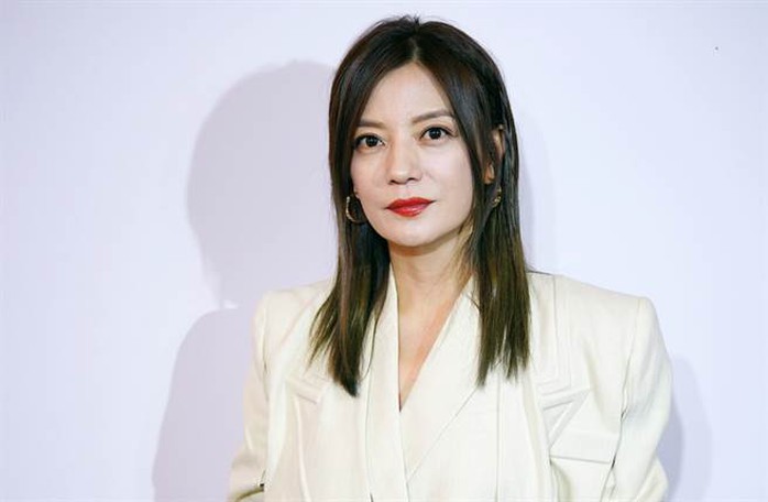 "Én nhỏ" Triệu Vy lộ diện tại quê nhà- Ảnh 3. "Én nhỏ" Triệu Vy lộ diện tại quê nhà- Ảnh 3.
