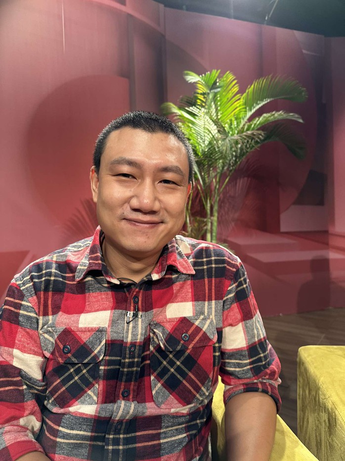 Quang Thảo, Hồng Ánh tâm sự về quá trình vượt khó để có "Dưới bóng Giai nhân"- Ảnh 2. Quang Thảo, Hồng Ánh tâm sự về quá trình vượt khó để có "Dưới bóng Giai nhân"- Ảnh 2.