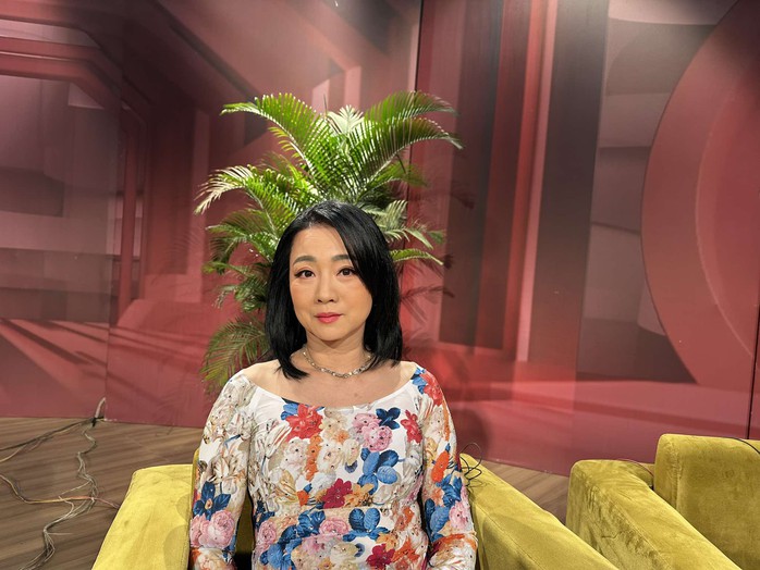 Quang Thảo, Hồng Ánh tâm sự về quá trình vượt khó để có "Dưới bóng Giai nhân"- Ảnh 4. Quang Thảo, Hồng Ánh tâm sự về quá trình vượt khó để có "Dưới bóng Giai nhân"- Ảnh 4.