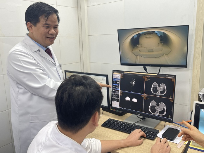 Khai thông điểm nghẽn đấu thầu thuốc- Ảnh 2. Khai thông điểm nghẽn đấu thầu thuốc- Ảnh 2.