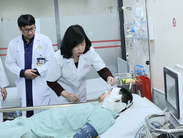 Bộ trưởng Bộ Y tế Đào Hồng Lan: “Phải đổi mới toàn diện công tác đào tạo nhân lực ngành y” Bộ trưởng Bộ Y tế Đào Hồng Lan: “Phải đổi mới toàn diện công tác đào tạo nhân lực ngành y”