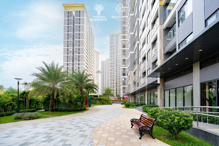 Dưới chân các căn hộ The Beverly Solari là không gian xanh mát Dưới chân các căn hộ The Beverly Solari là không gian xanh mát