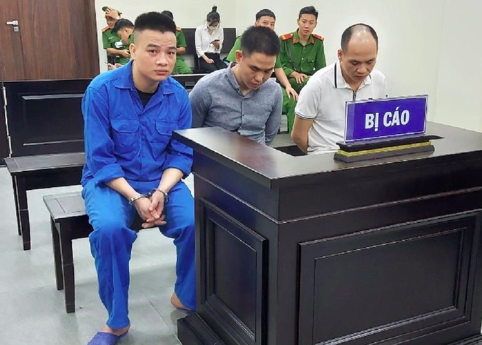 Rùng mình với màn tra tấn dã man lập trình viên người nước ngoài- Ảnh 1. Rùng mình với màn tra tấn dã man lập trình viên người nước ngoài- Ảnh 1.