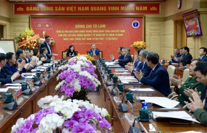 Tổng Bí thư Tô Lâm thăm, làm việc với Bộ Y tế- Ảnh 3. Tổng Bí thư Tô Lâm thăm, làm việc với Bộ Y tế- Ảnh 3.