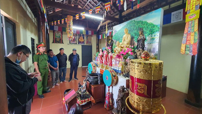 Hé lộ thủ đoạn lừa đảo "tu tập thành tiên" để chiếm đoạt gần 100 tỉ đồng- Ảnh 3. Hé lộ thủ đoạn lừa đảo "tu tập thành tiên" để chiếm đoạt gần 100 tỉ đồng- Ảnh 3.