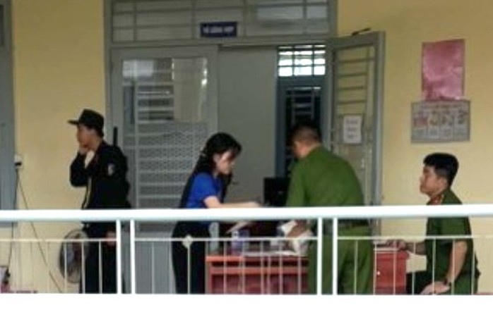 Vụ bắt tạm giam Chủ tịch UBND huyện Long Thành và hàng loạt cán bộ: Kêu gọi tự giác khai báo - Ảnh 2. Vụ bắt tạm giam Chủ tịch UBND huyện Long Thành và hàng loạt cán bộ: Kêu gọi tự giác khai báo - Ảnh 2.