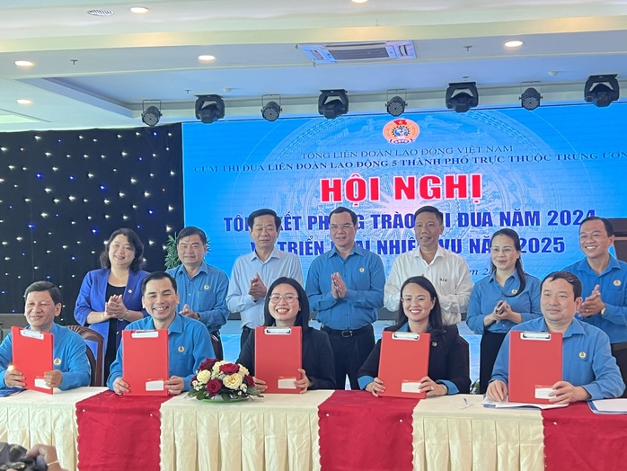 Tập trung nguồn lực chăm lo cho đoàn viên, người lao động- Ảnh 3. Tập trung nguồn lực chăm lo cho đoàn viên, người lao động- Ảnh 3.