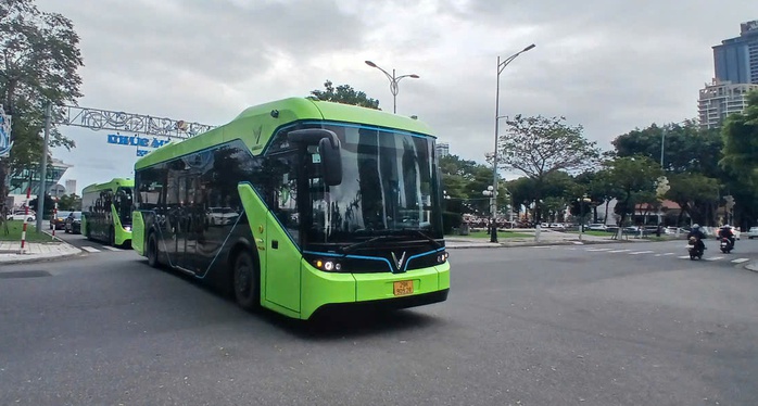 Nghiên cứu phát triển tuyến xe buýt điện Đà Nẵng - Huế- Ảnh 1. Nghiên cứu phát triển tuyến xe buýt điện Đà Nẵng - Huế- Ảnh 1.