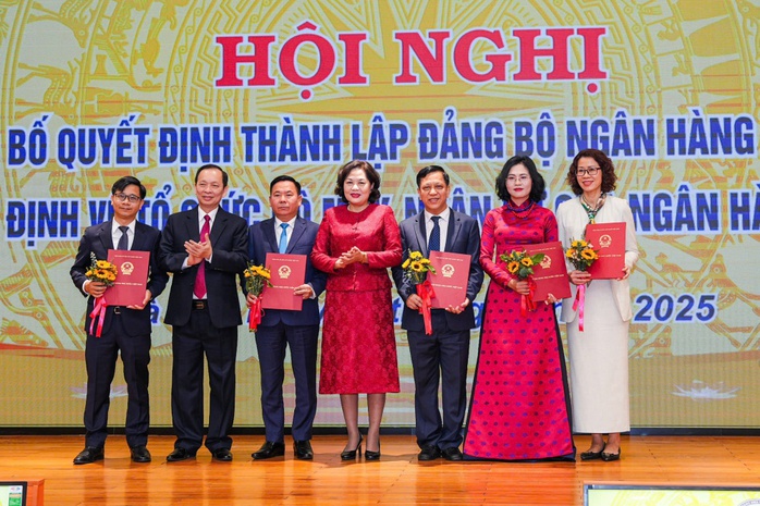 Bà Lê Thị Thuý Sen làm Tổng Biên tập Thời báo Ngân hàng- Ảnh 1. Bà Lê Thị Thuý Sen làm Tổng Biên tập Thời báo Ngân hàng- Ảnh 1.