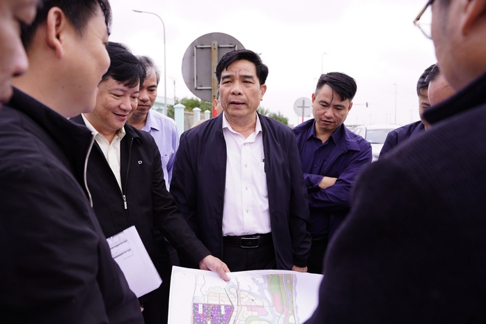 Chủ tịch Quảng Nam: Thúc đẩy các dự án của THACO là việc hết sức quan trọng- Ảnh 1. Chủ tịch Quảng Nam: Thúc đẩy các dự án của THACO là việc hết sức quan trọng- Ảnh 1.