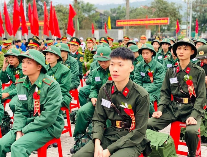Trốn nhập ngũ, nam thanh niên ở Hà Tĩnh bị phạt hơn 60 triệu đồng- Ảnh 1. Trốn nhập ngũ, nam thanh niên ở Hà Tĩnh bị phạt hơn 60 triệu đồng- Ảnh 1.