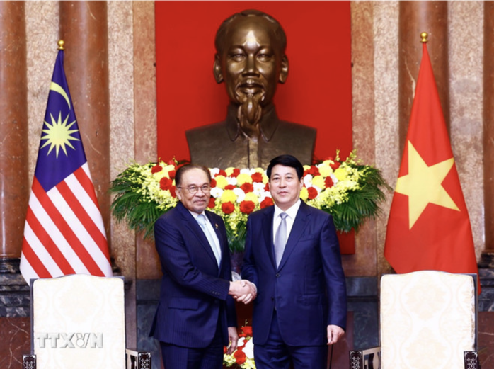 Chủ tịch nước: Việt Nam phối hợp chặt chẽ với Malaysia triển khai các ưu tiên của ASEAN- Ảnh 1. Chủ tịch nước: Việt Nam phối hợp chặt chẽ với Malaysia triển khai các ưu tiên của ASEAN- Ảnh 1.